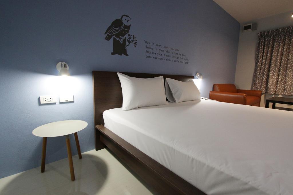 อีซี่ โมเทล บานา Hotel สมุทรปราการ ภายนอก รูปภาพ